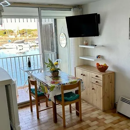 Ensoleille Au Cap D'agde * 아그