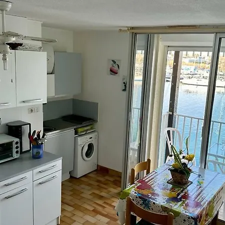 Ensoleille Au Cap D'agde Agde